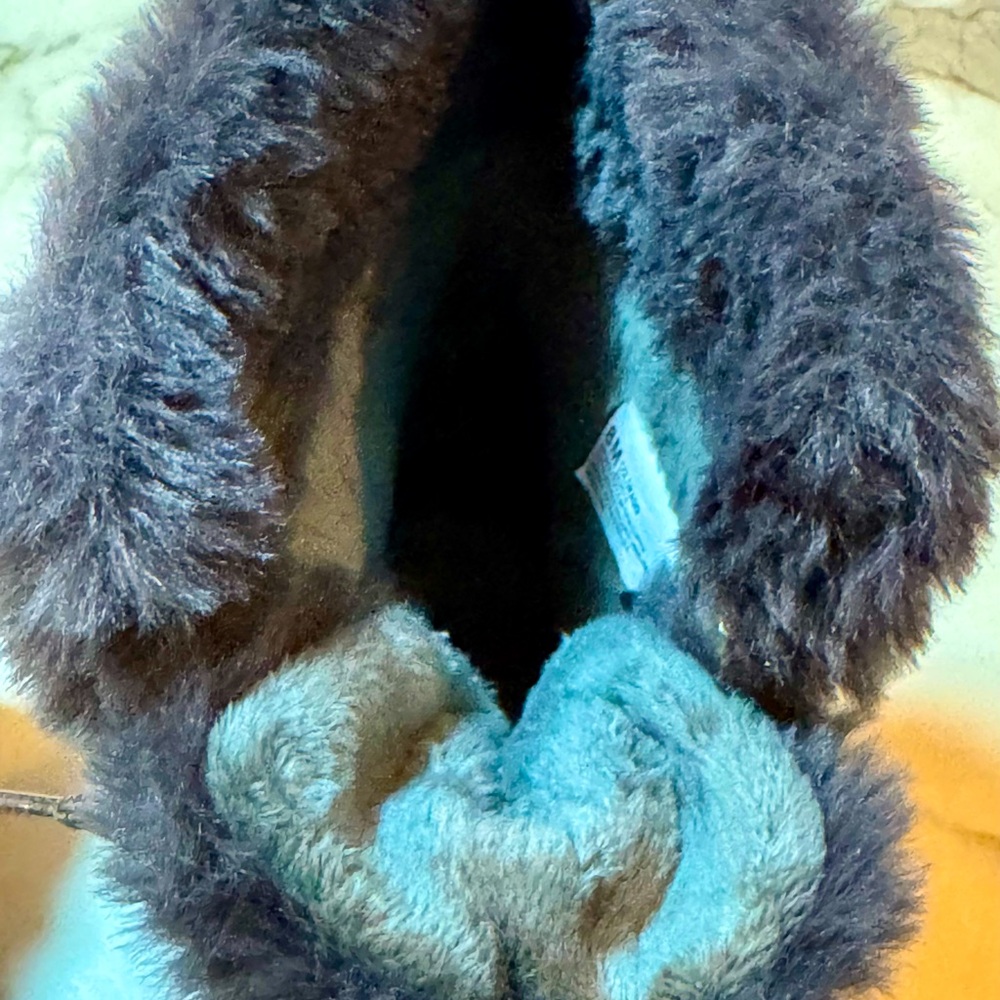 JBU Women’s Boots - Gray with Fur - Nearly New - Size 8M - Picture 10 of 11